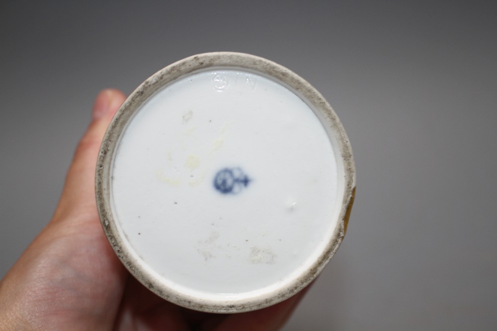 An early 19th century Continental porcelain scent bottle